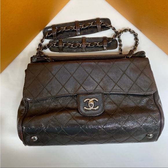 CHANEL Handbags - Chanel Flap Bag